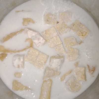 Step 4 Sayur Santan Ikan Pari Asapan