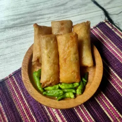 Lumpia Mie Instan