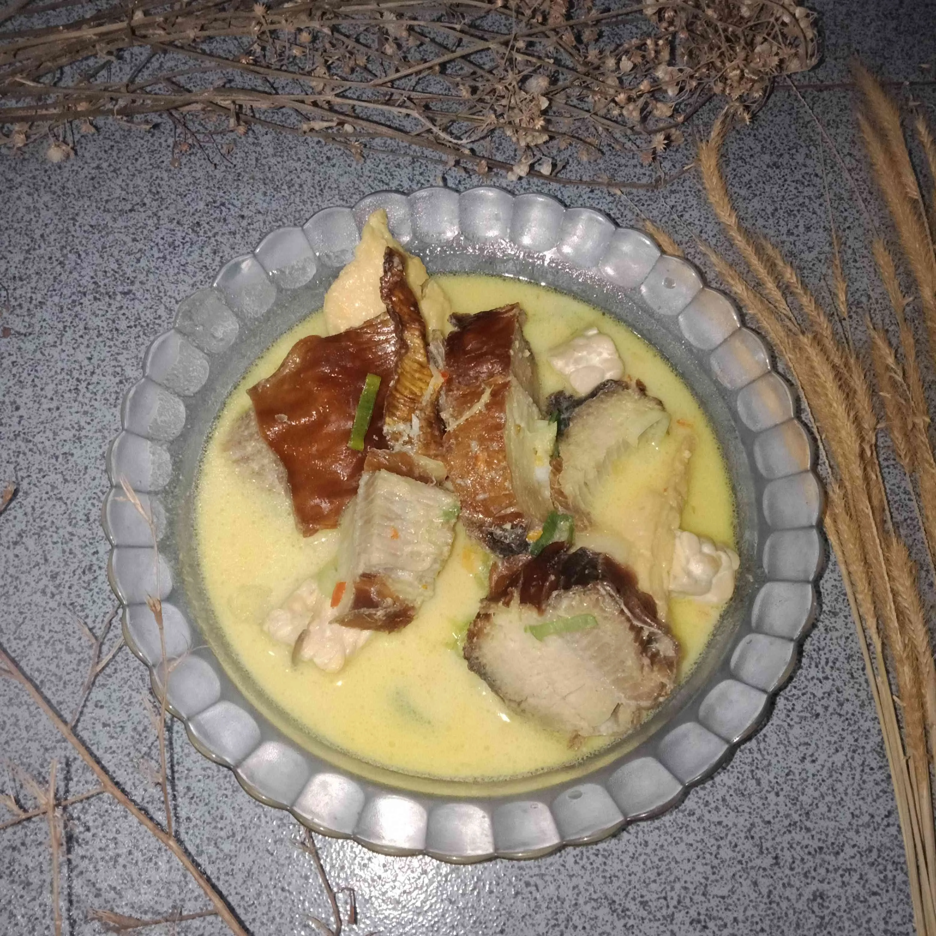 Sayur Santan Ikan Pari Asapan