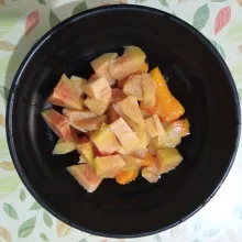 Tambahkan buah sawo.