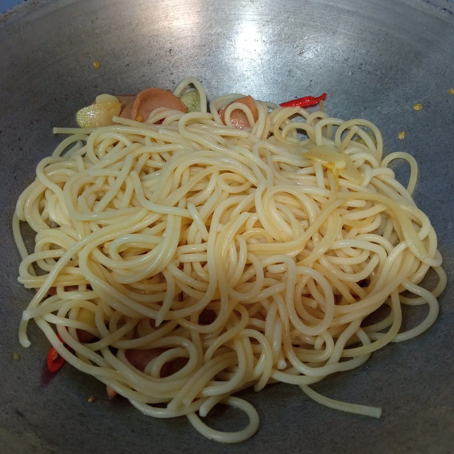 Step 5 Spaghetti Aglio Olio