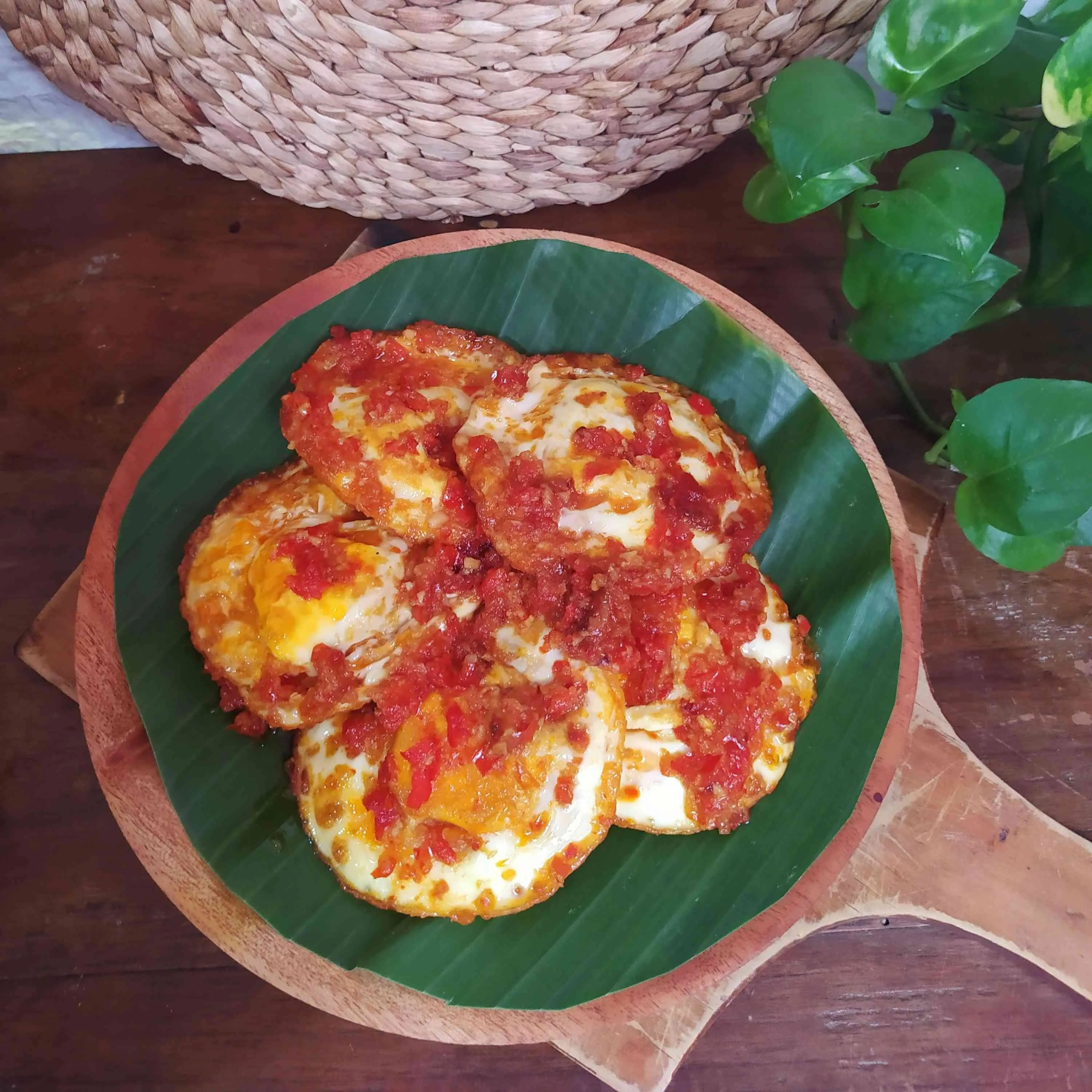 Telur Ceplok Bumbu Merah