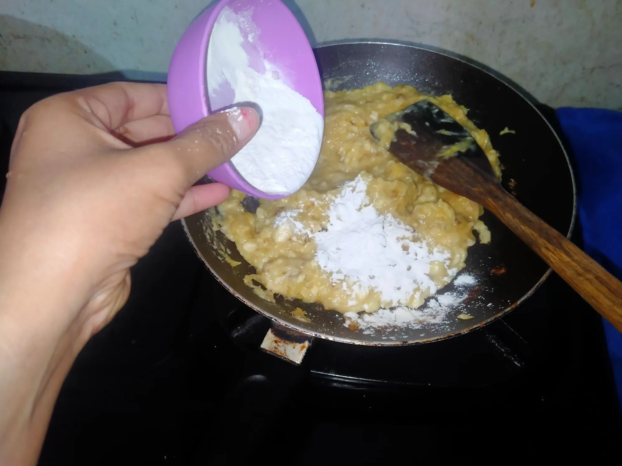Step 6 Martabak Lenggang Isi Pisang
