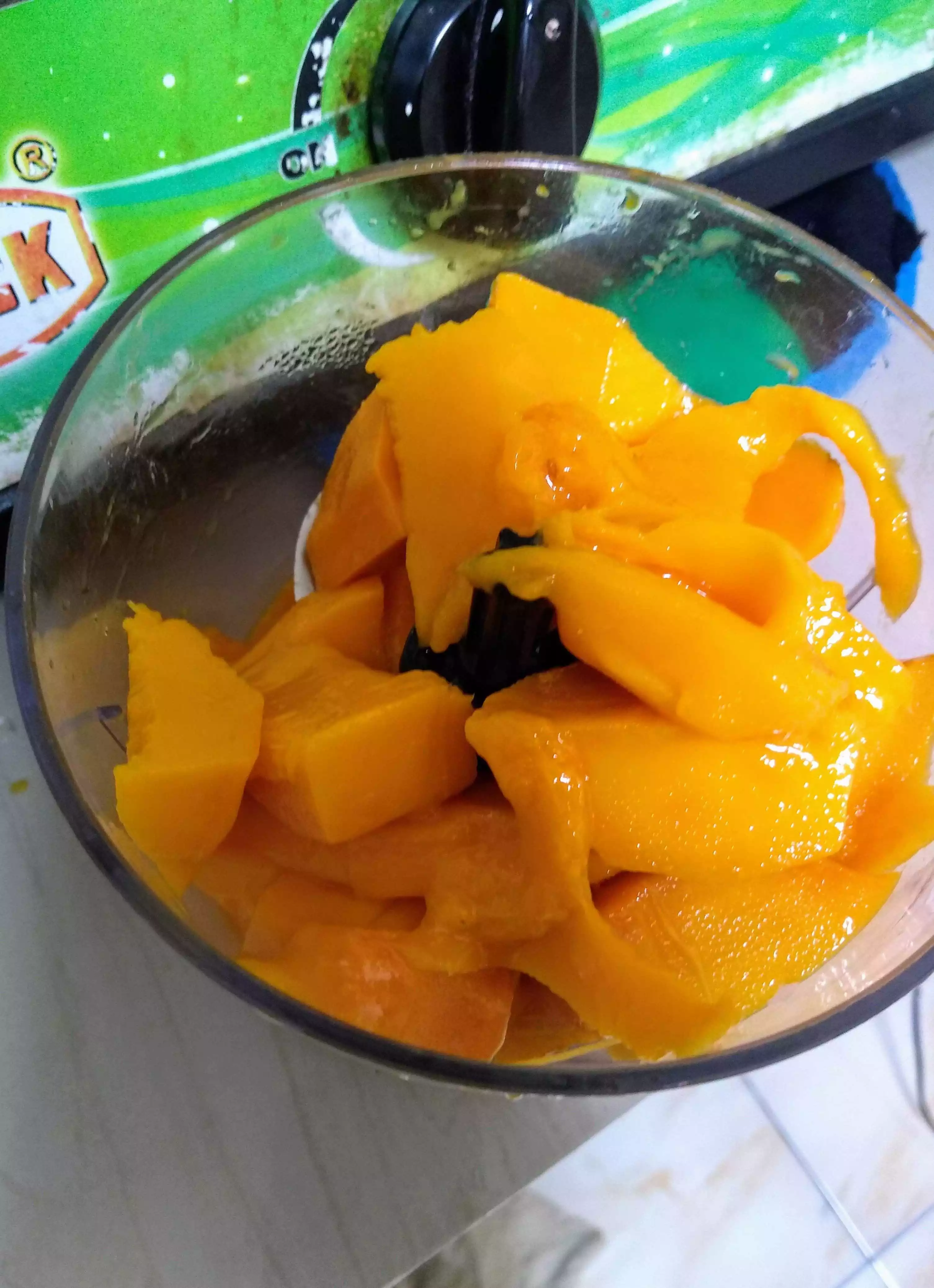 Step 1 Mango Sagu Mutiara