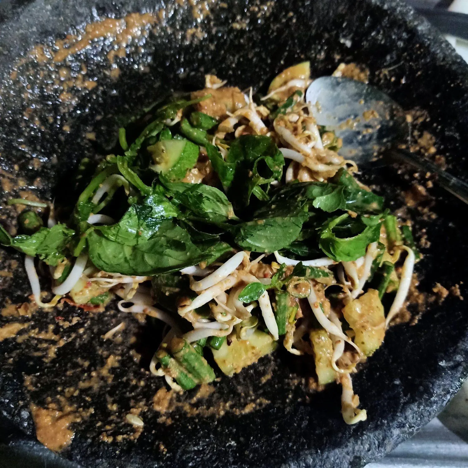 Step 10 Karedok Lada Harum Daun Kemangi