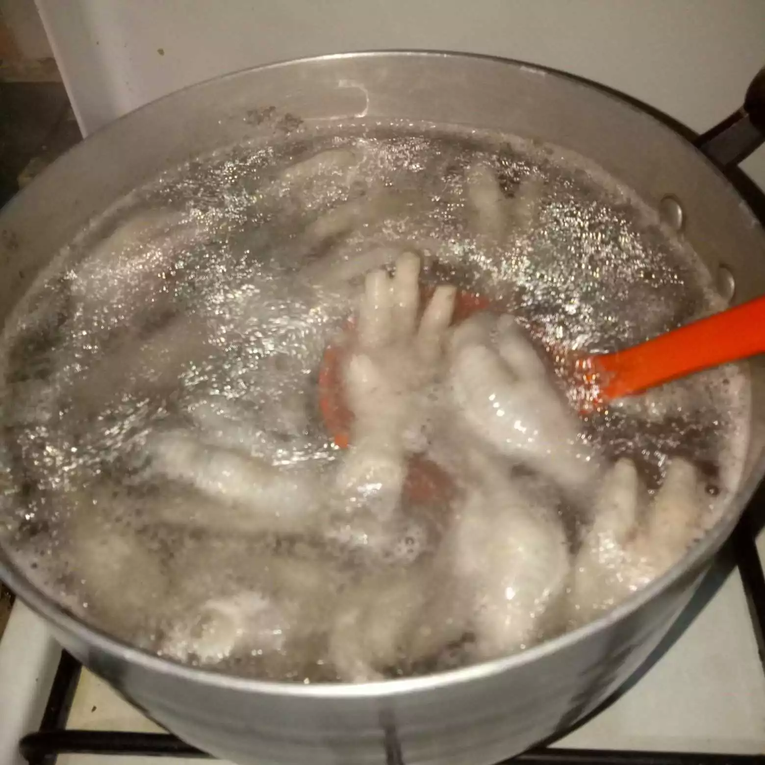 Step 1 Soto Ceker
