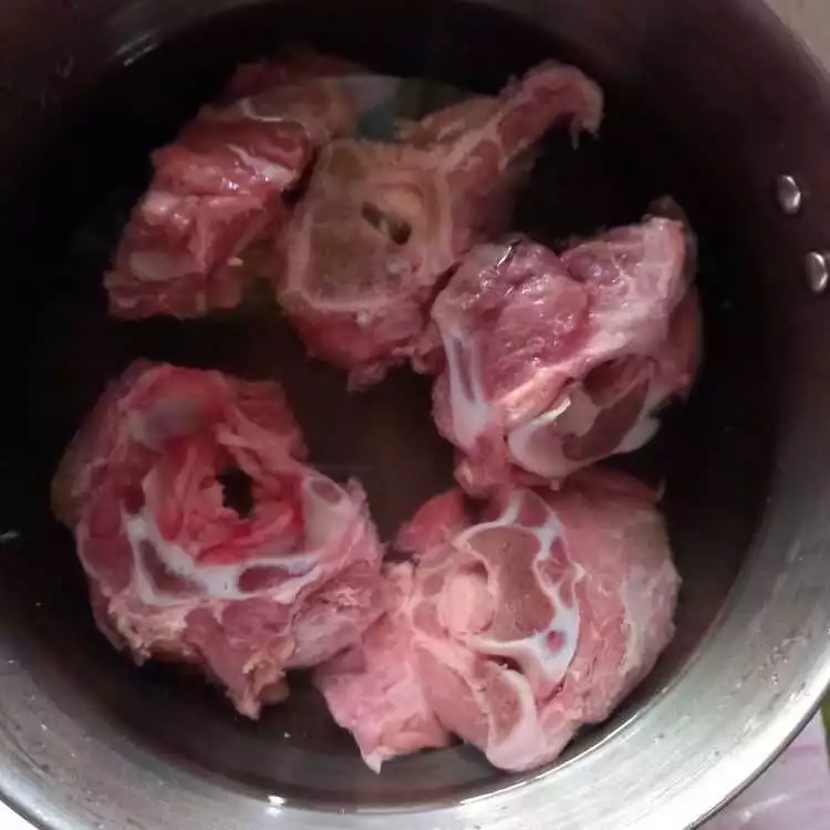 Step 1 Sop Buntut