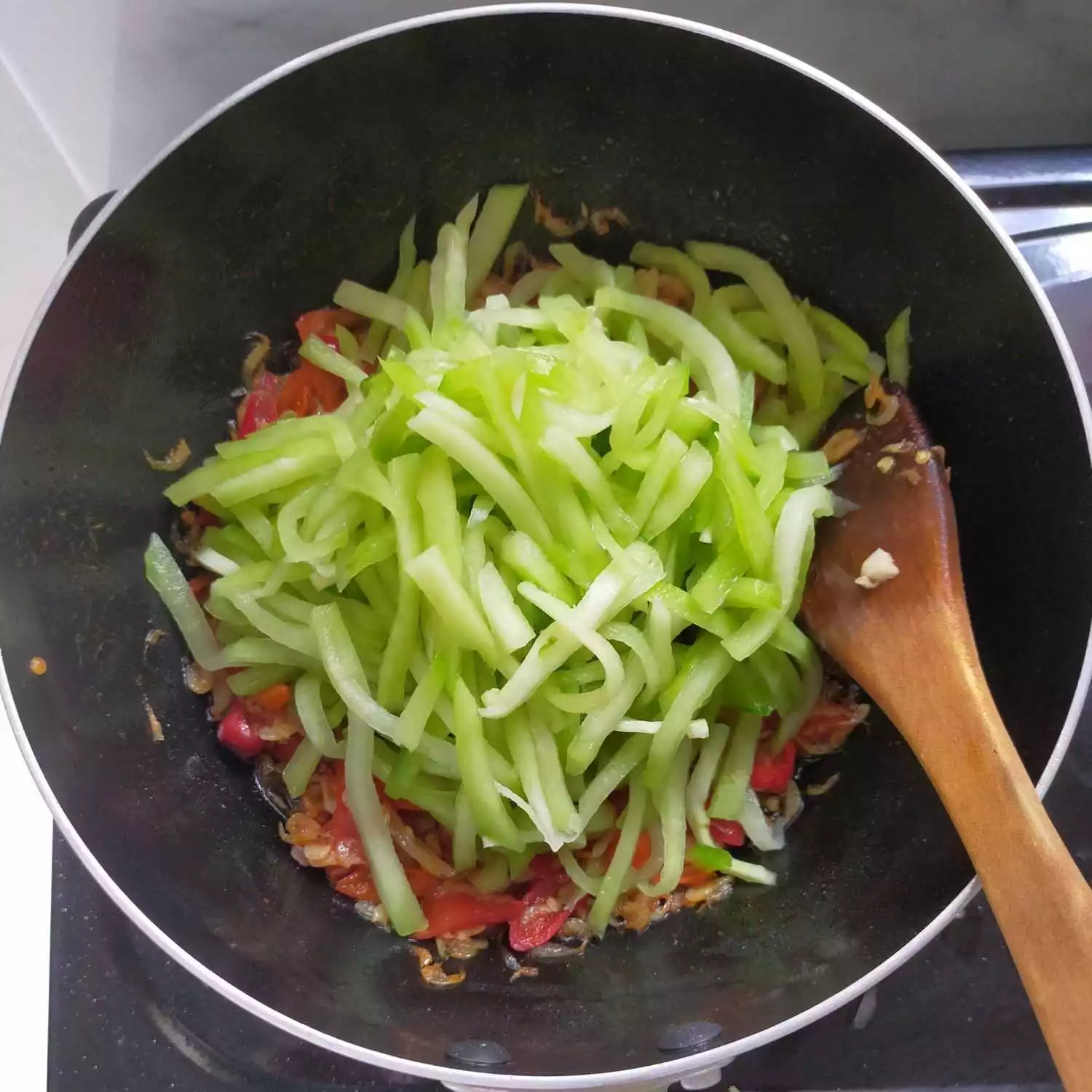 Step 5 Tumis Labu Siam Udang Rebon
