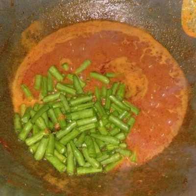 Step 2 Udang Tahu Masak Balado