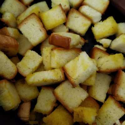 Step 3 Croutons