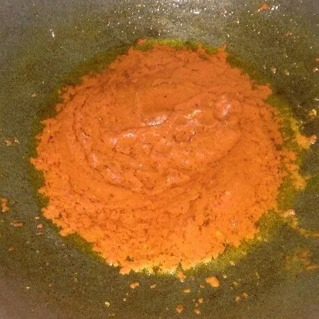 Step 1 Udang Tahu Masak Balado