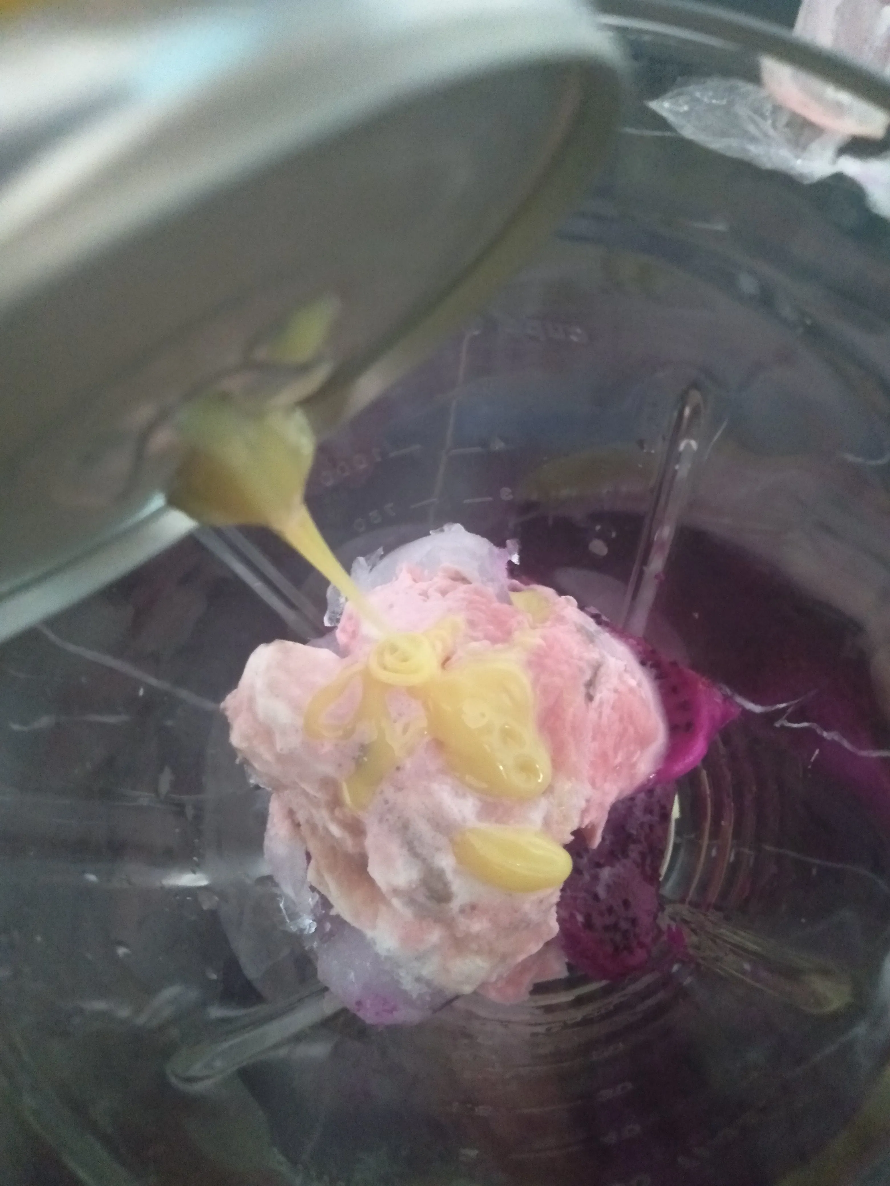 Step 3 dragon fruit milkshake