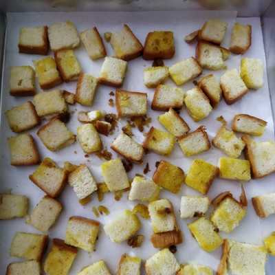Step 4 Croutons