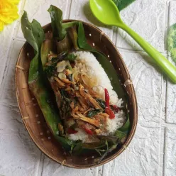 Nasi Bakar Ikan Asin