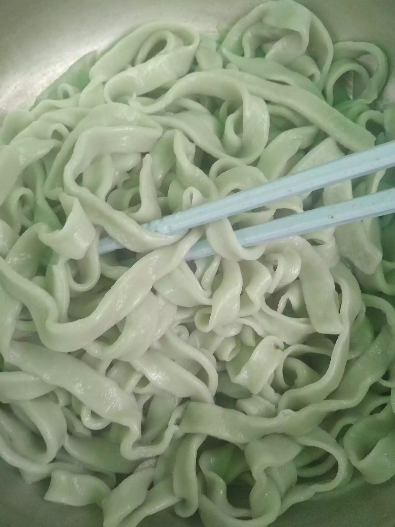 Step 4 Mie Nyemek Bunga Telang
