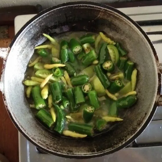 Step 4 Sambal Cumi Hitam