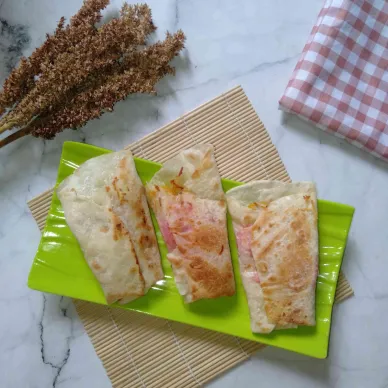 Piscok Keju dengan Tortila