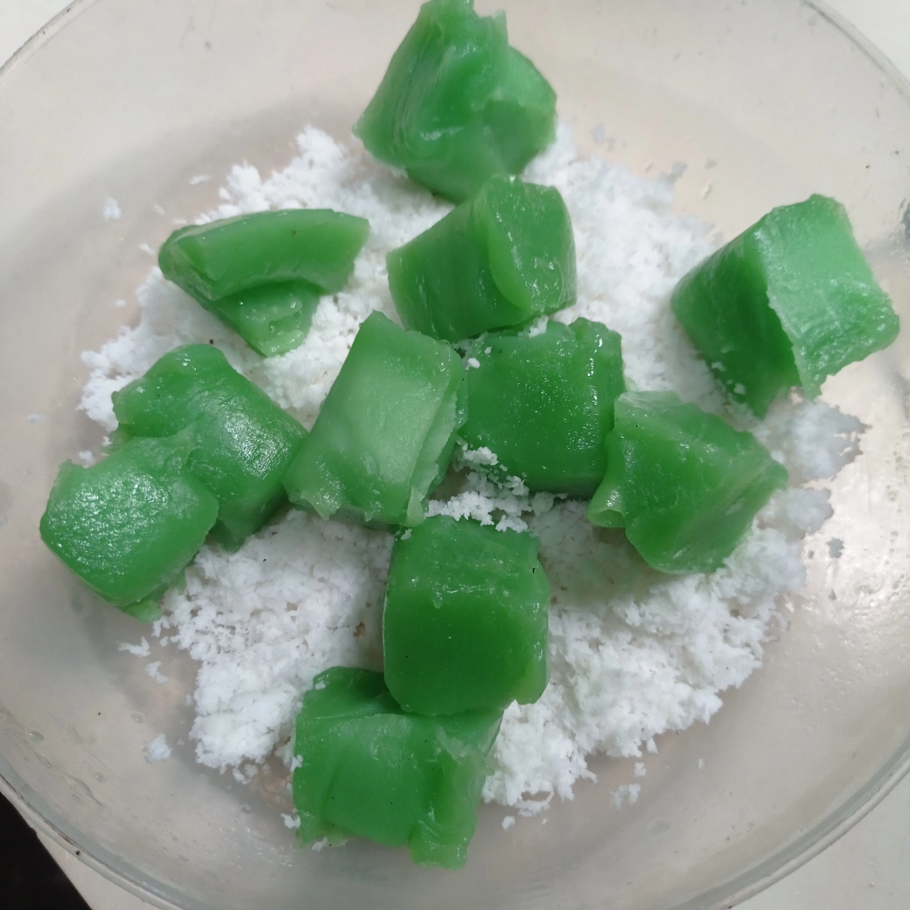 Step 4 Kue Yet-Yet