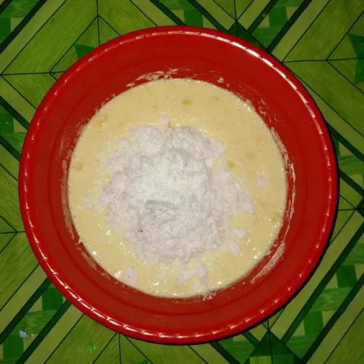 Step 4 Serabi Merah Topping Keju