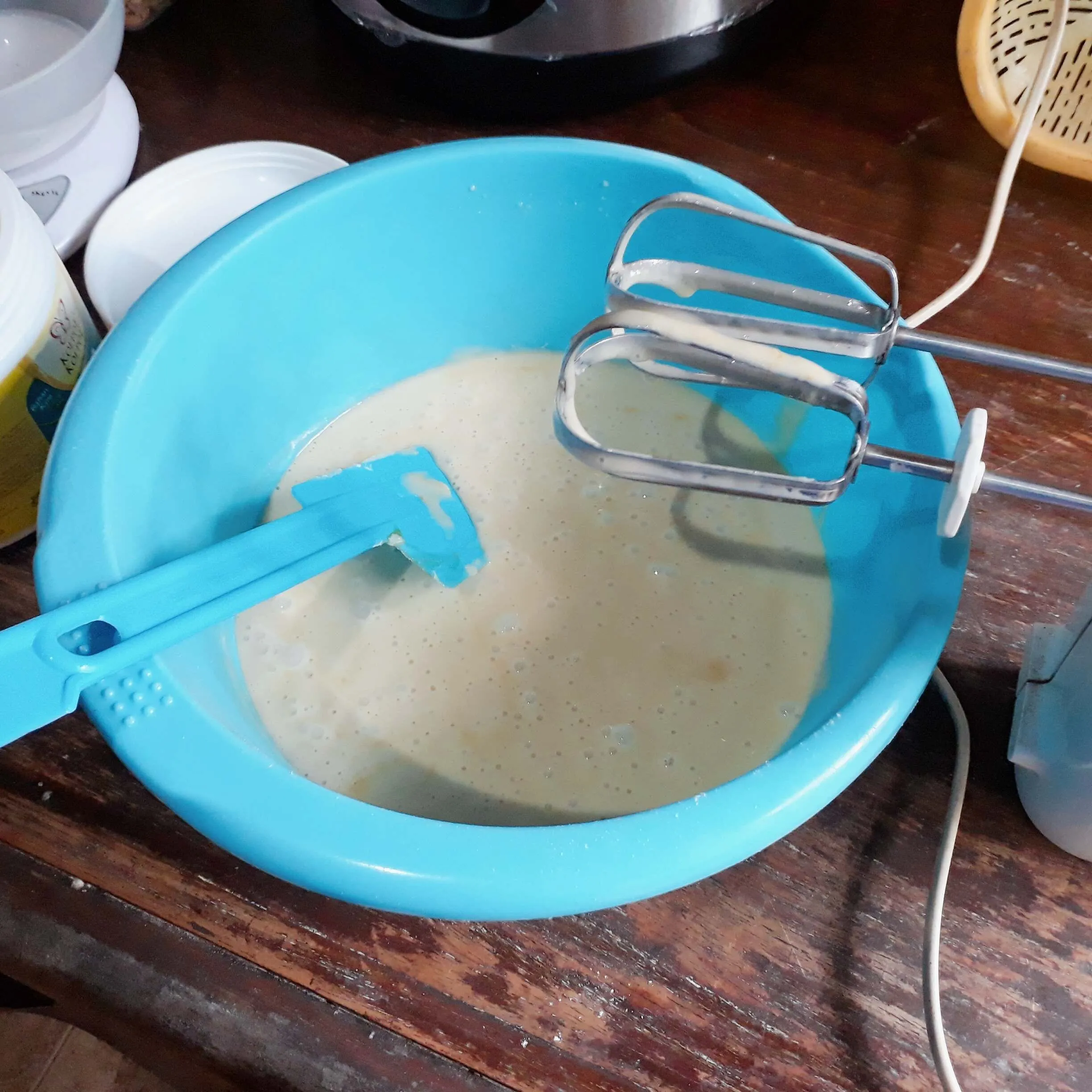 Step 1 Bolu Mekar Susu