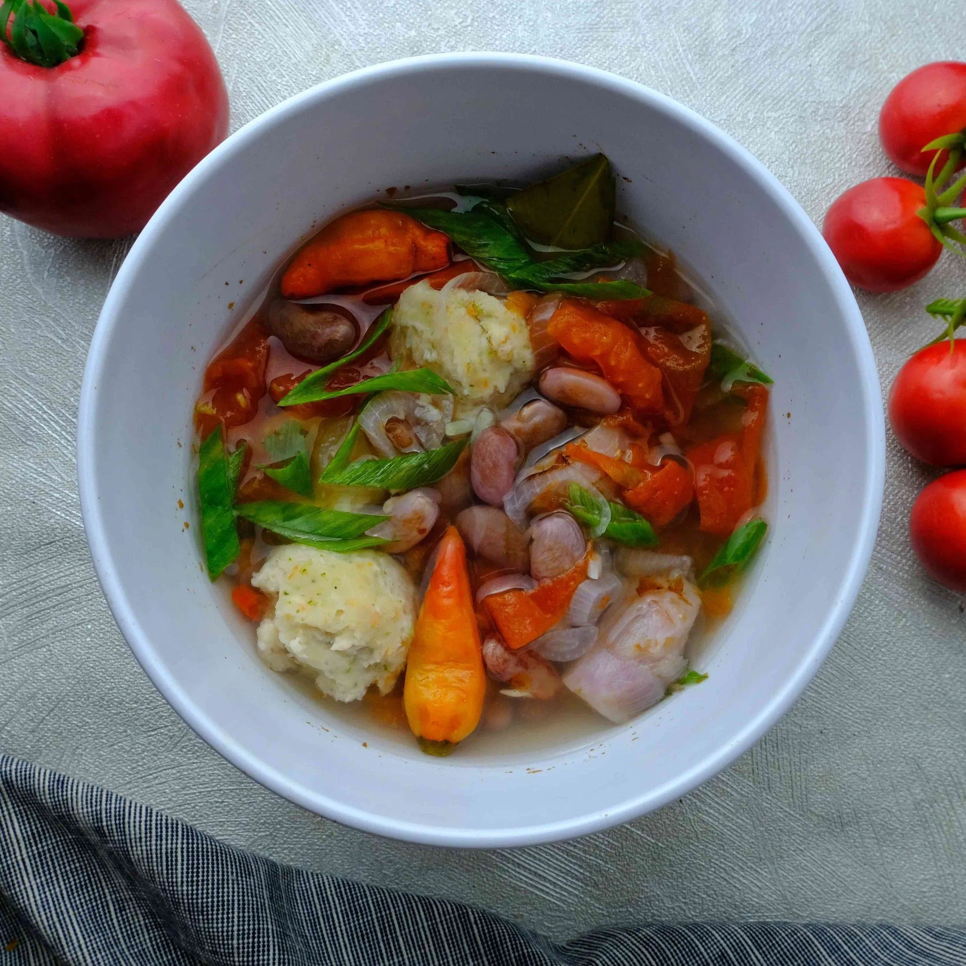 Sup Kacang Merah Tomat