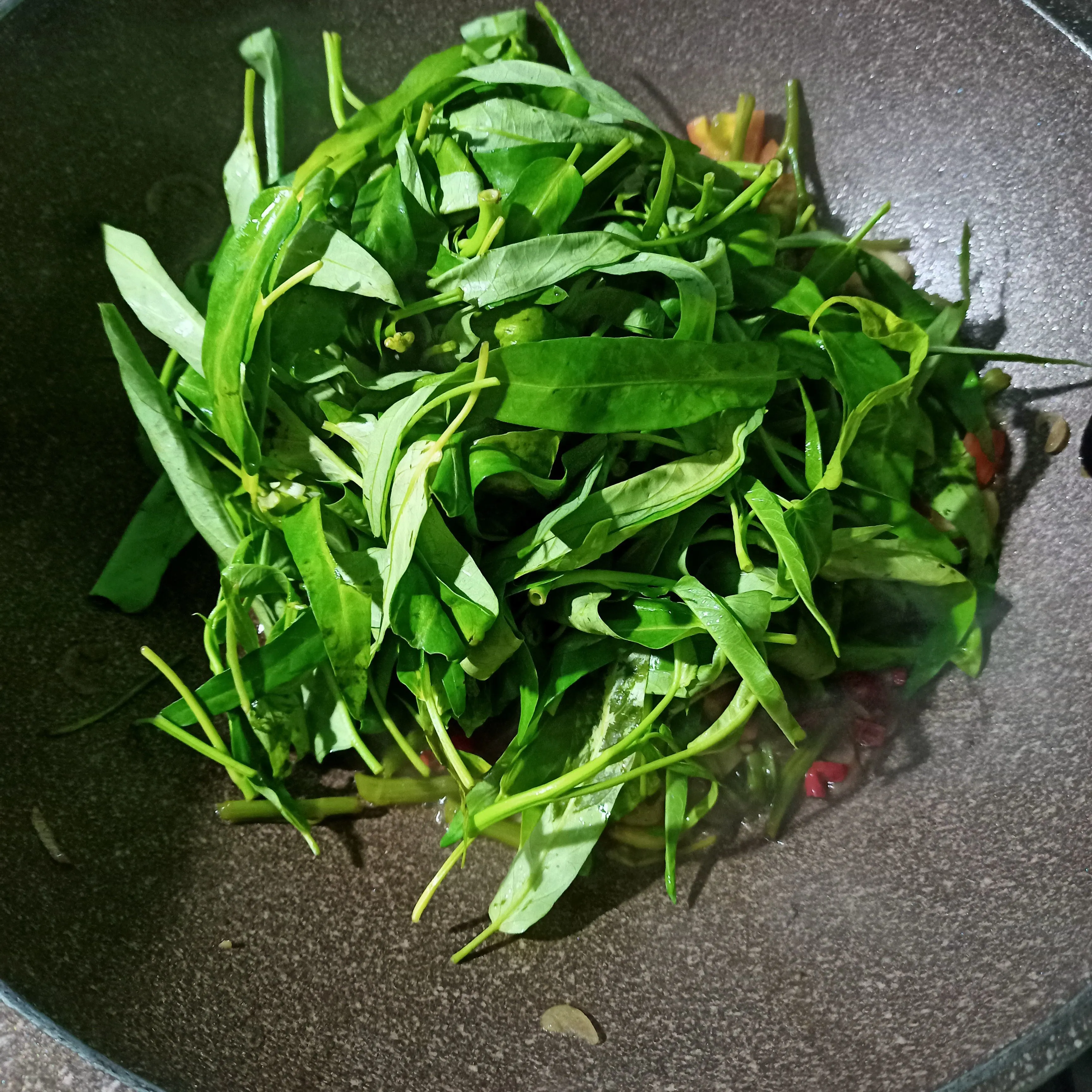 Step 4 Tumis Kangkung Saus Tiram