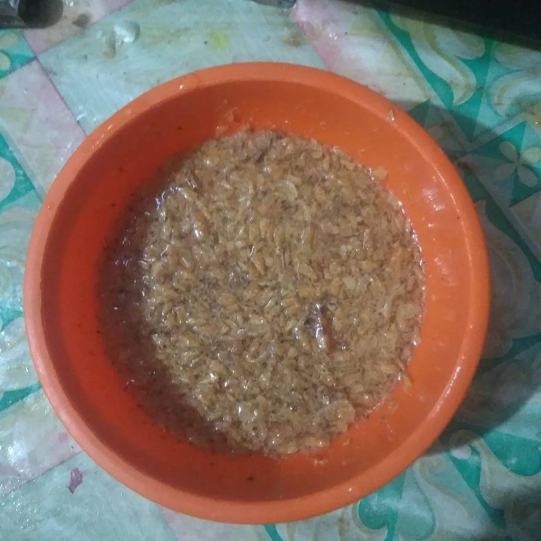 Step 1 Rempeyek Ebi