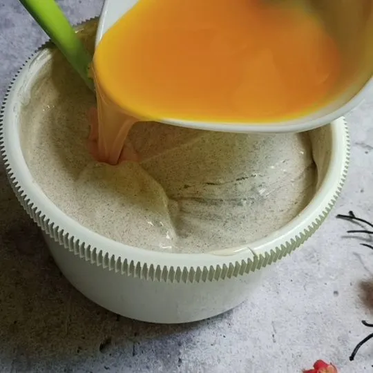 Step 6 Bolu Ketan Hitam
