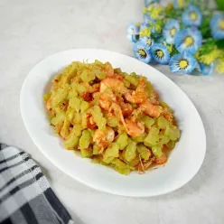 Tumis Pedas Pare dan Udang