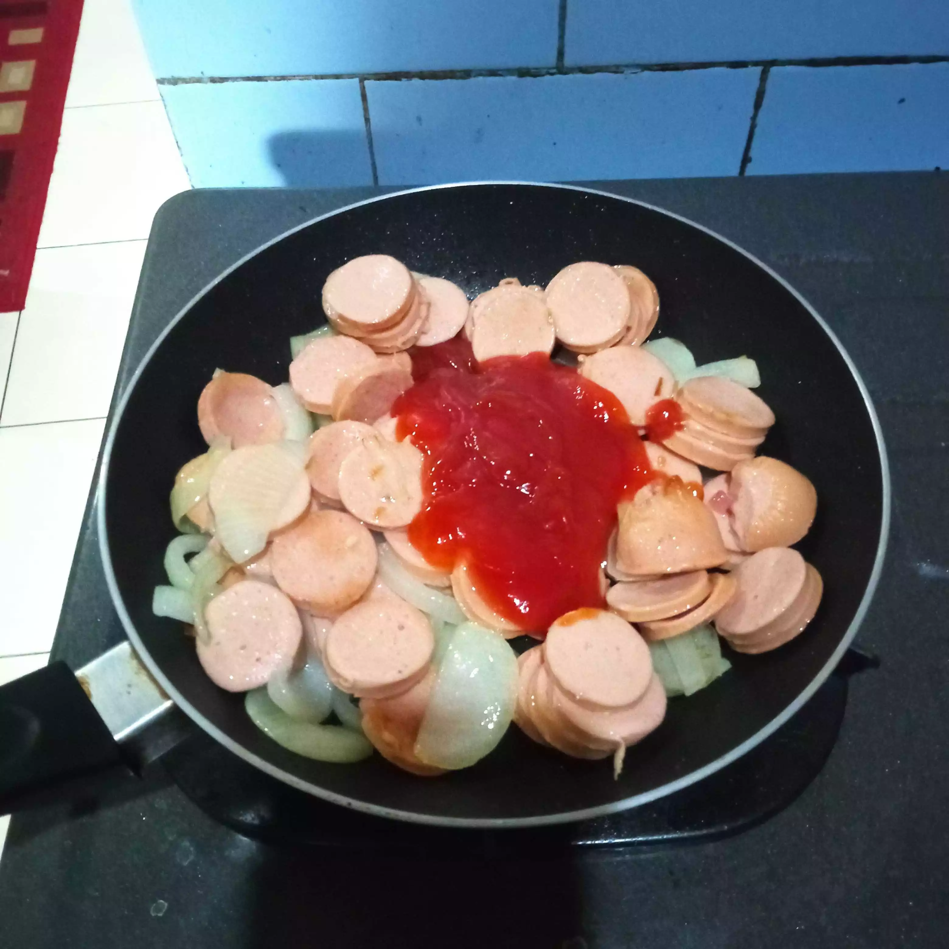 Step 3 Tumis Sosis