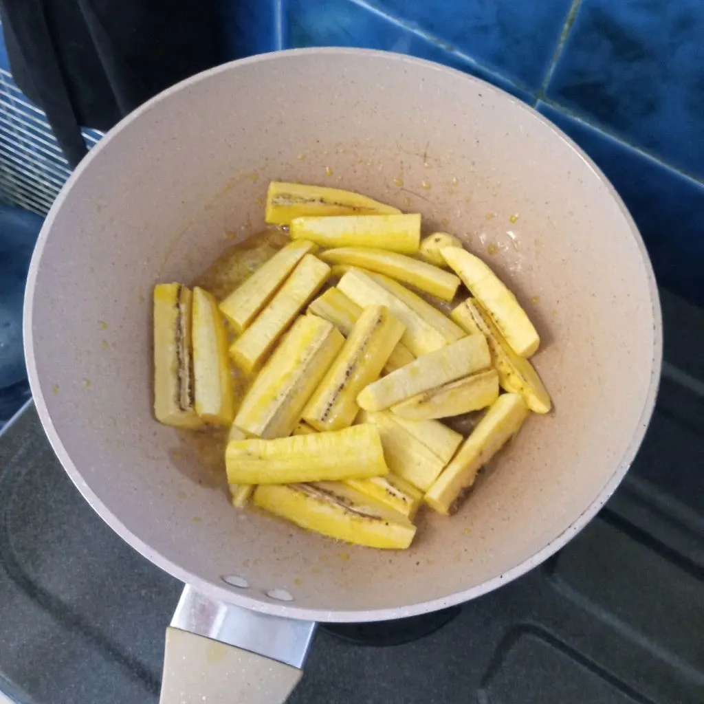 Step 1 Dadar Gulung Pisang Coklat