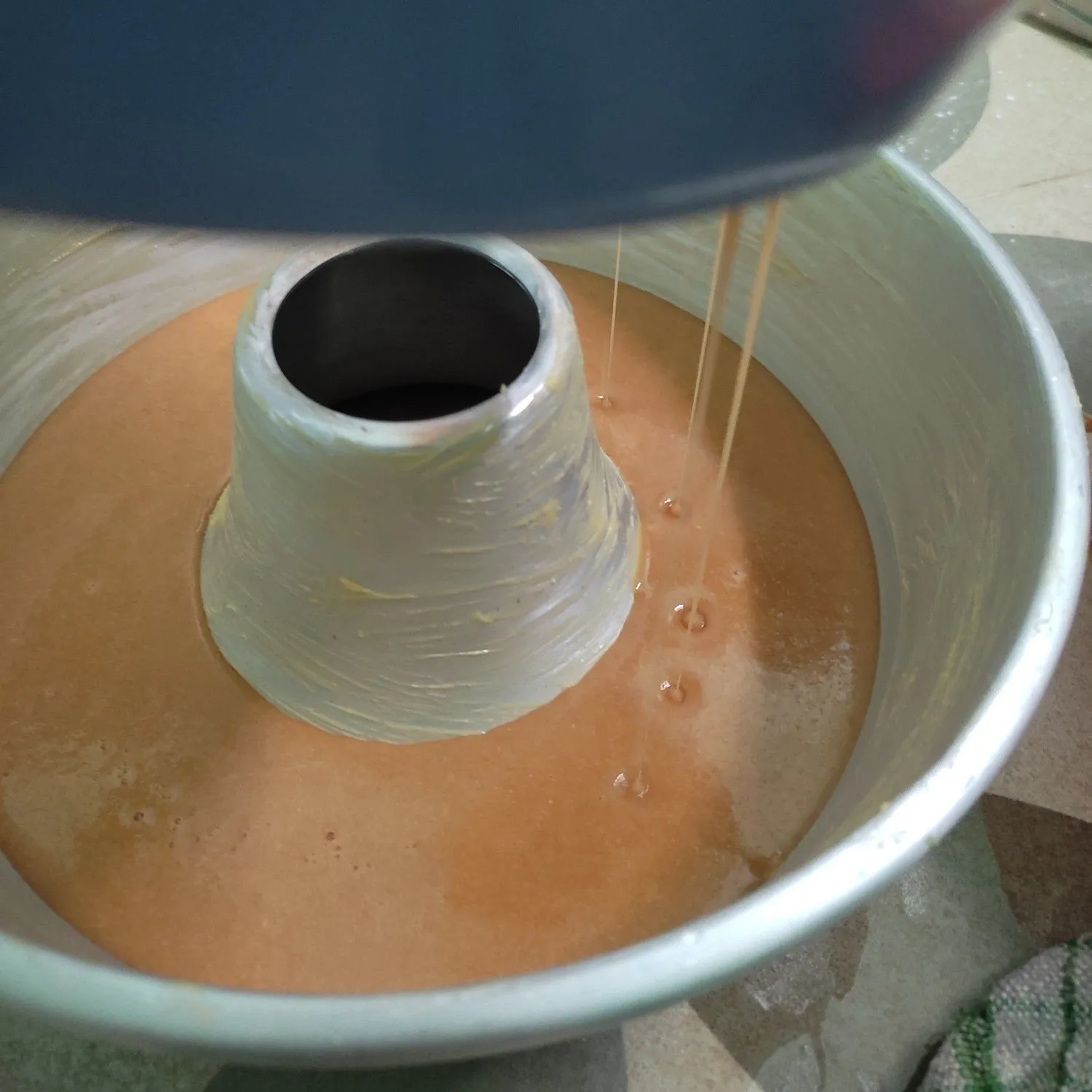 Step 7 Bolu Karamel Sarang Semut