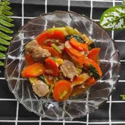 Tumis Wortel Bakso
