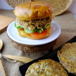 Burger Daging Substitusi / Vegan