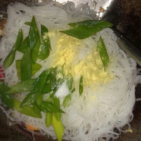 Step 5 Bihun Goreng Jamur