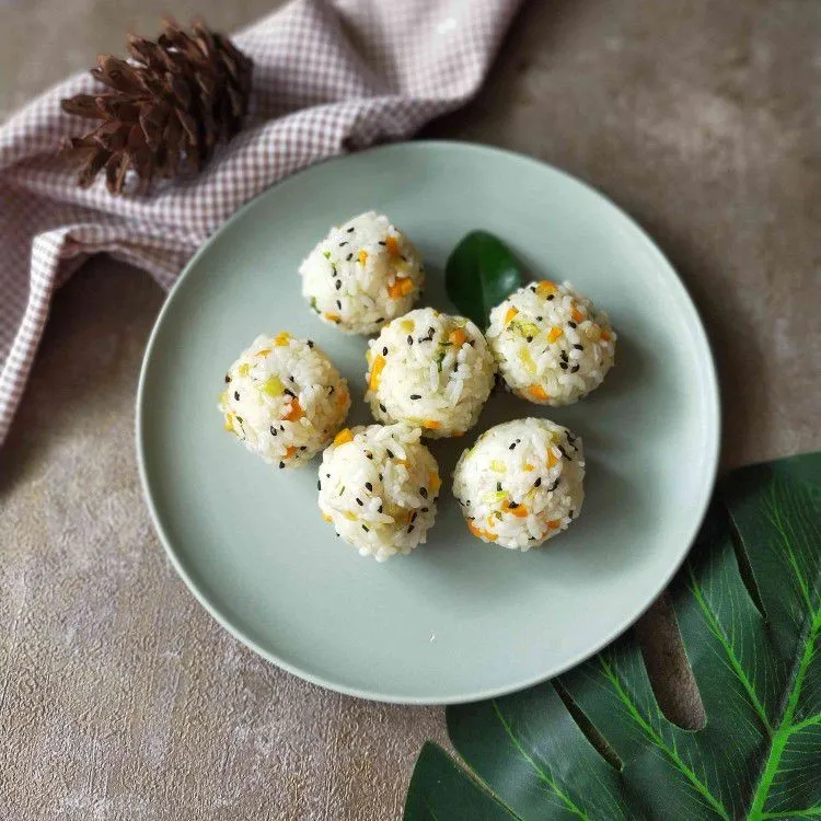 Vegetable Rice Ball