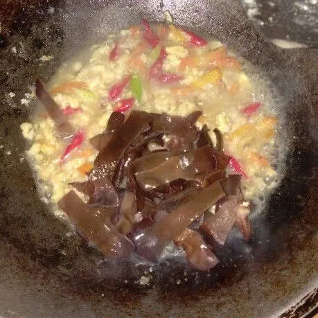 Step 4 Bihun Goreng Jamur