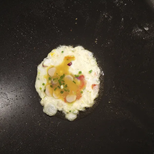 Kemudian goreng hingga habis dan sampai matang dan siap disajikan.