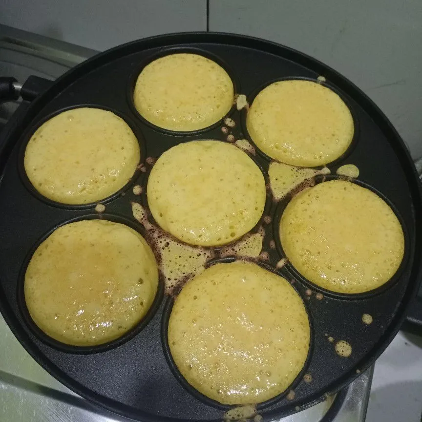 Step 8 Bika Ambon mini