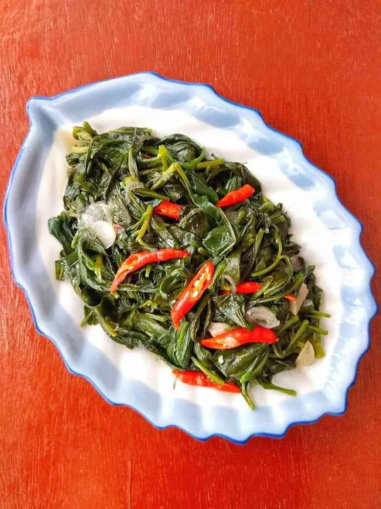 Daun Ginseng Saus Tiram