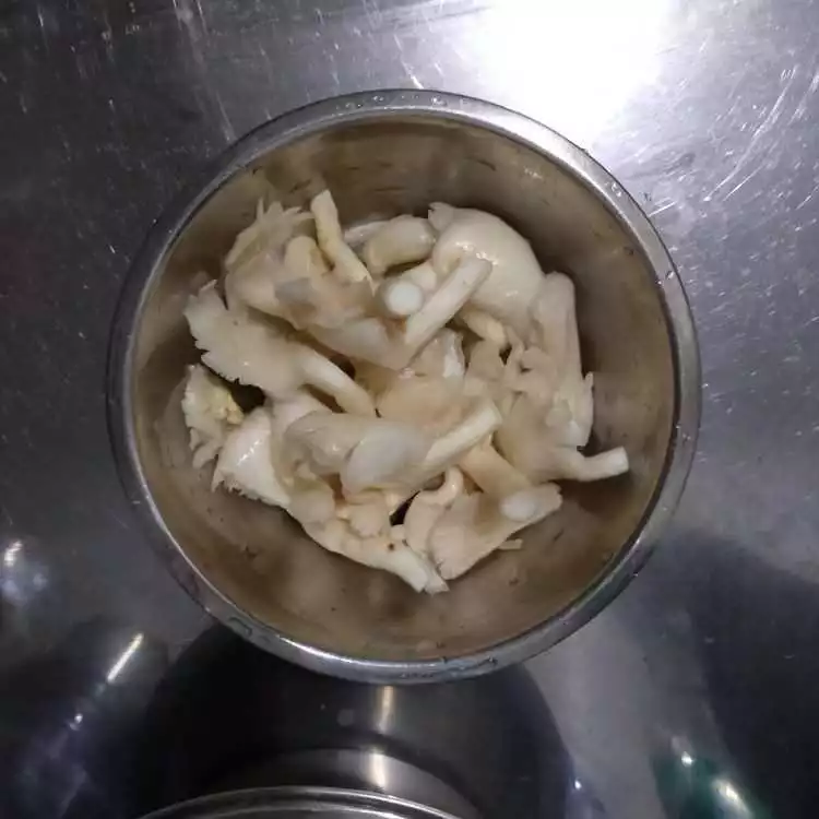 Step 1 Jamur Krispi