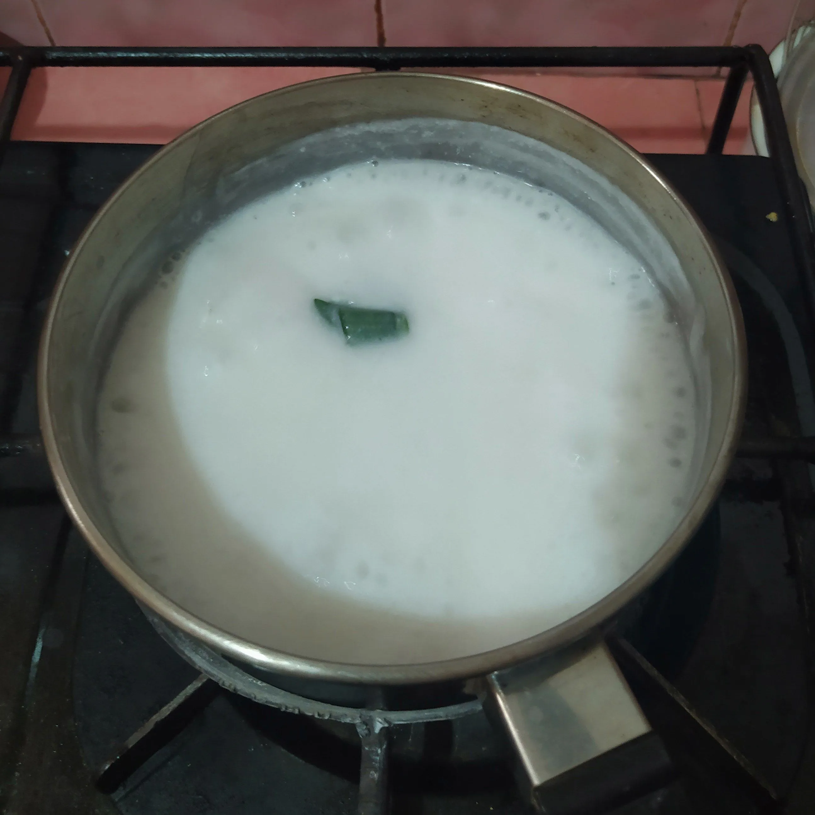 Step 8 Bugis Mandi Pandan