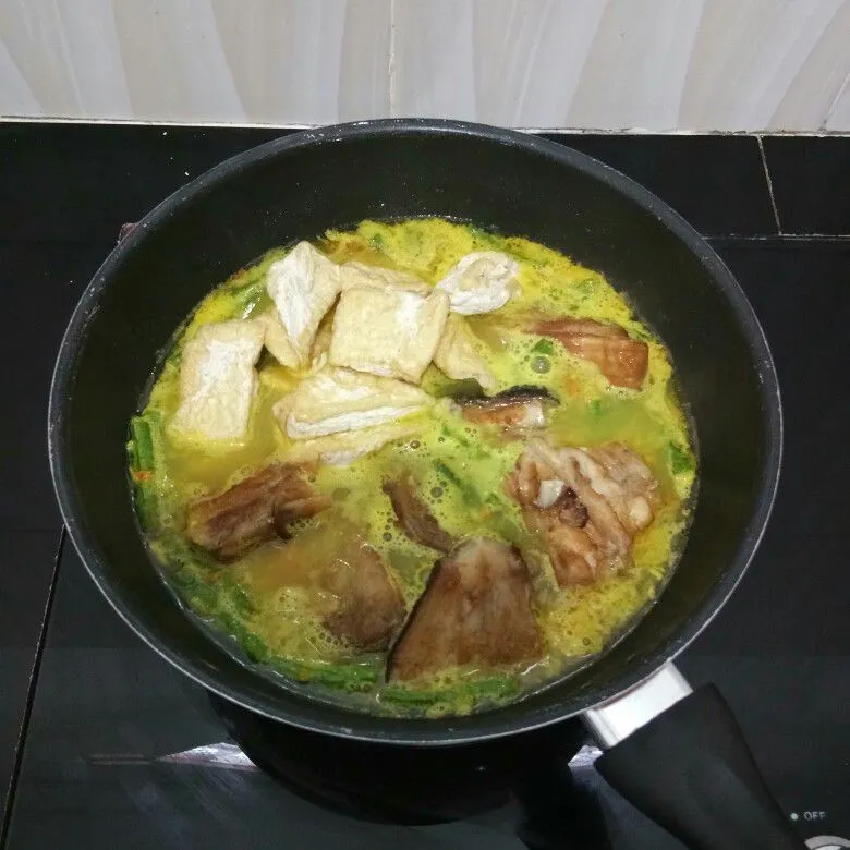 Step 5 Kothokan Tahu Ikan Pe Asap