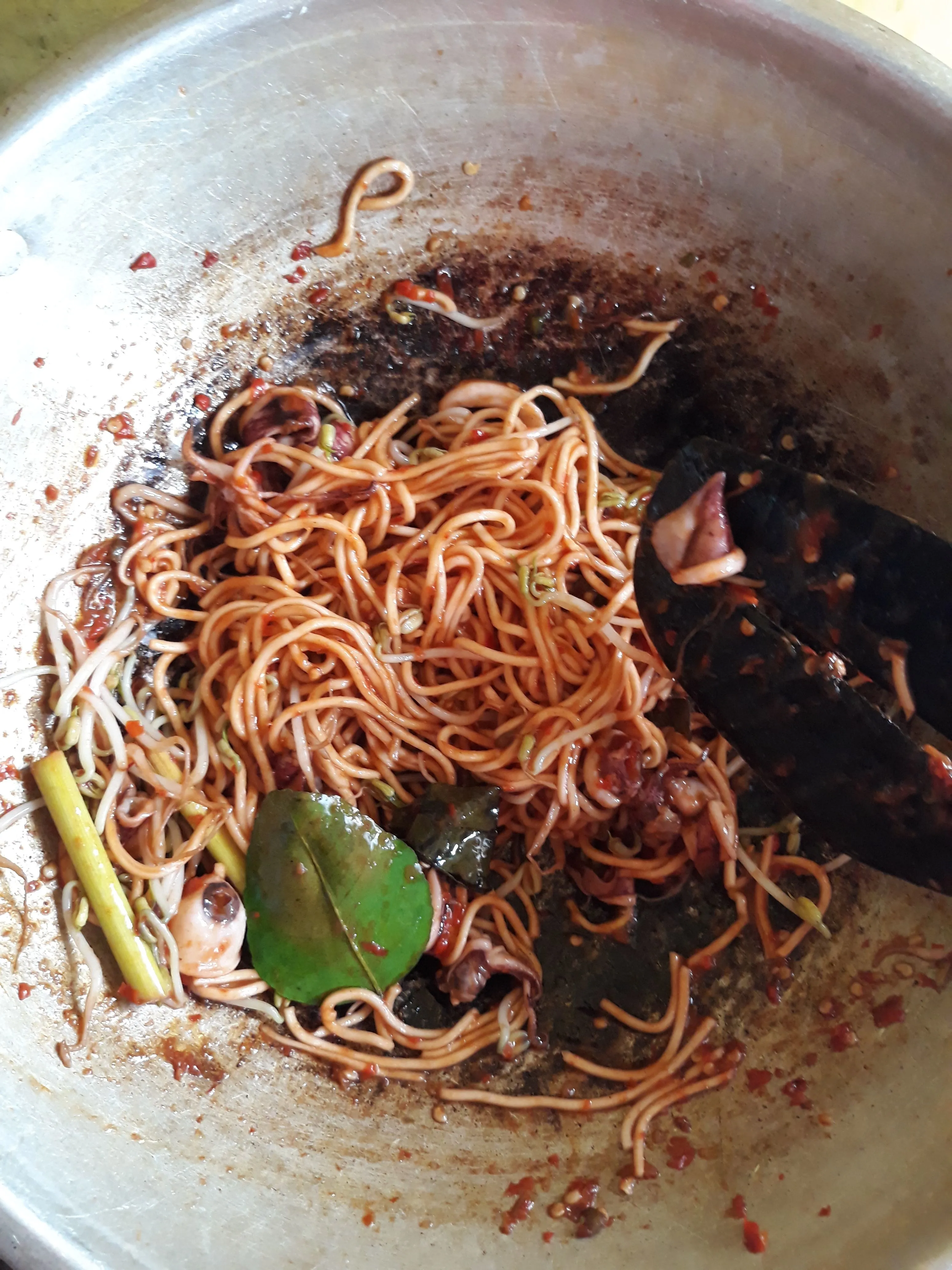 Step 8 Mie Goreng Cumi Pedas