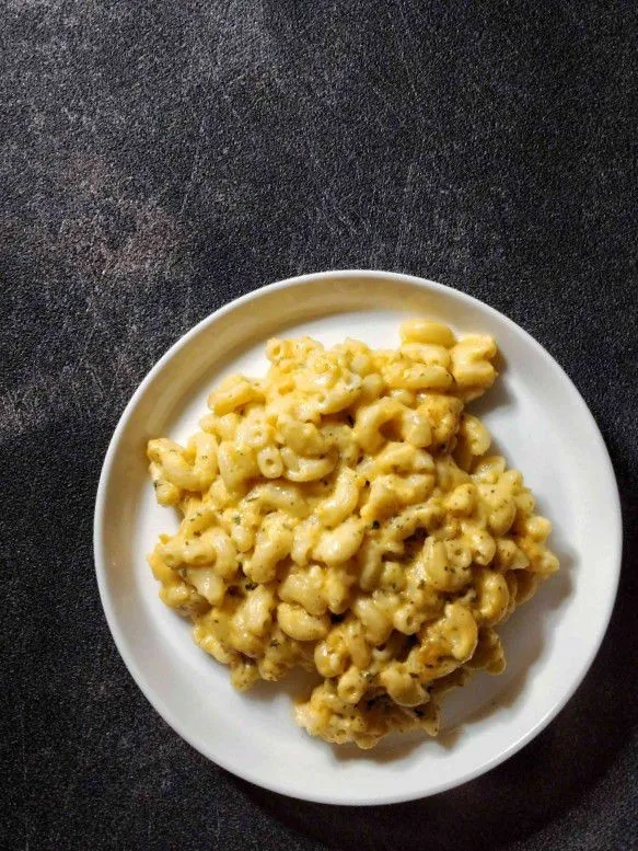 Cheesy Macaroni