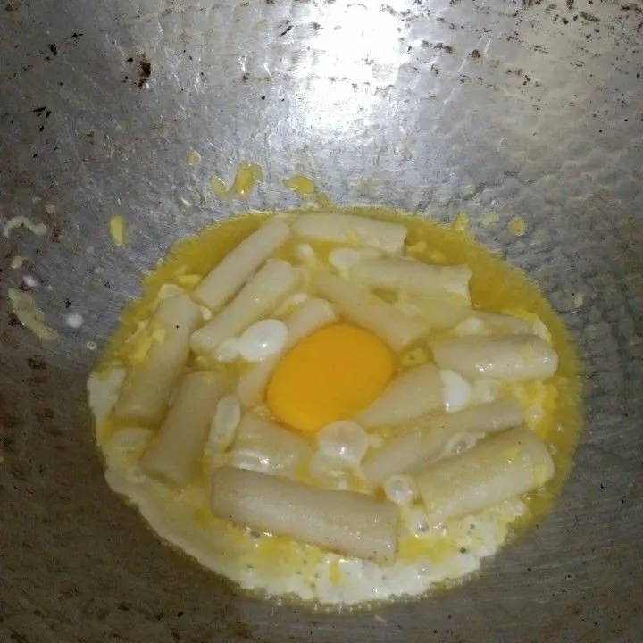 Step 4 Tteokbokki Telur Keju Pedas