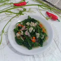 Tumis Daun Pare Pedas