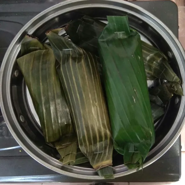 Kukus pepes selama 20 menit. Angkat.