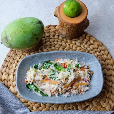 Urap Mangga Muda Ikan Asin