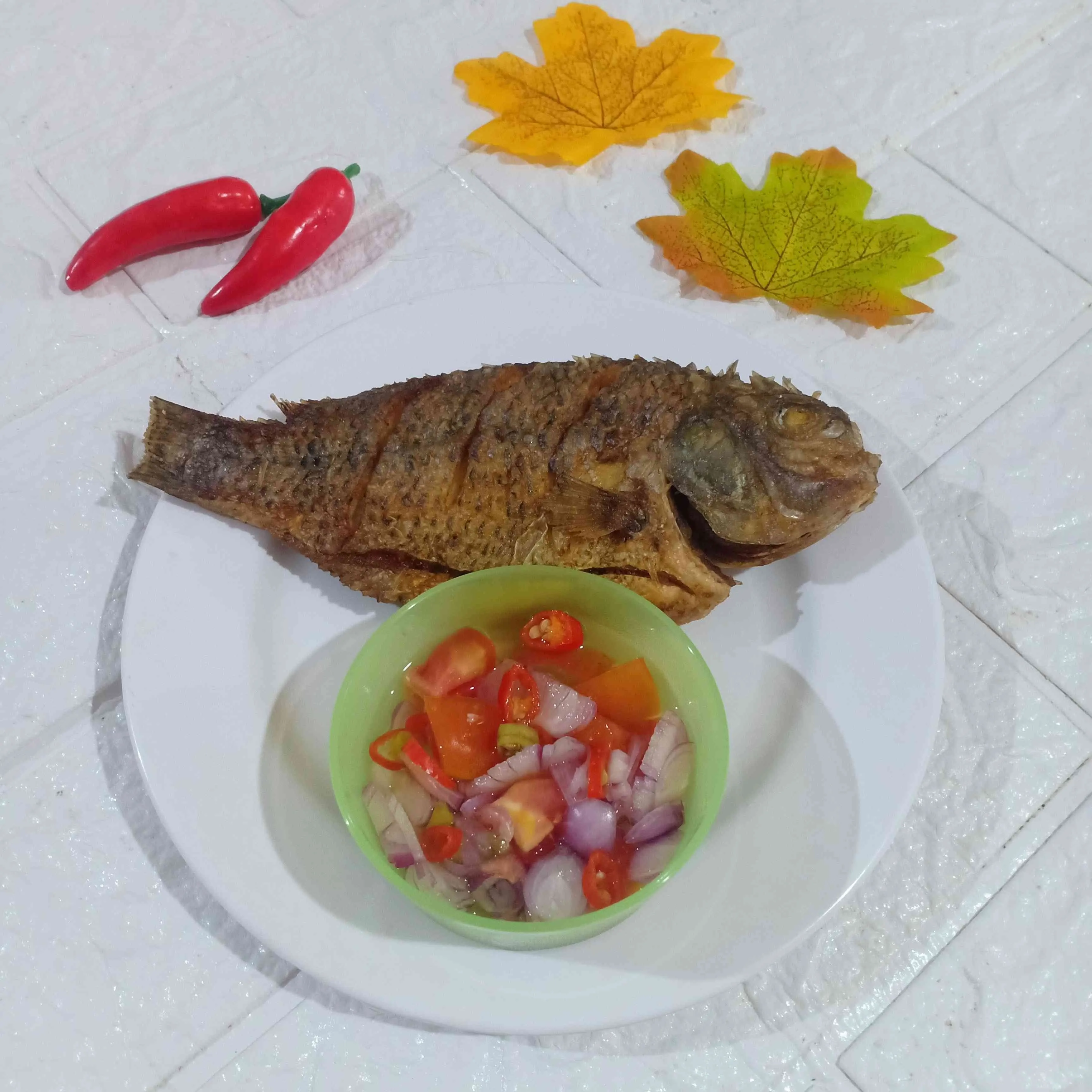 Ikan Goreng Sambel Dabu-Dabu